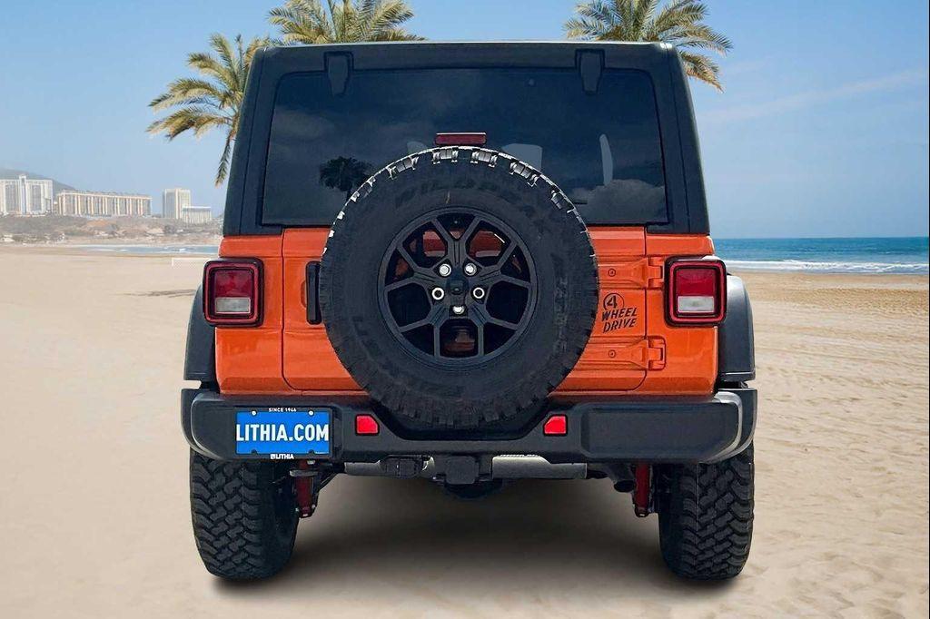 new 2025 Jeep Wrangler car, priced at $47,816