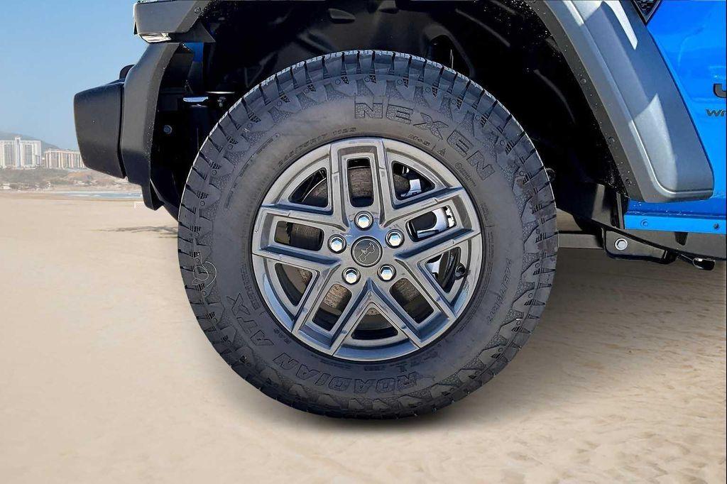 new 2025 Jeep Wrangler car, priced at $36,771