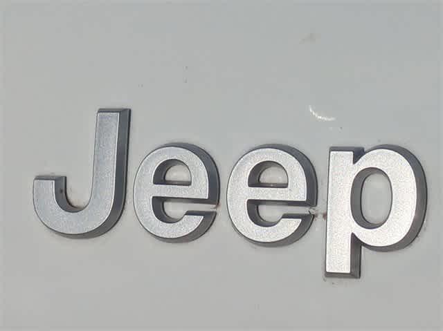 new 2025 Jeep Grand Cherokee car, priced at $38,423