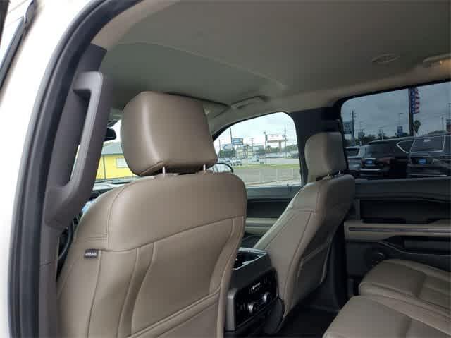 used 2019 Ford Expedition car, priced at $21,214