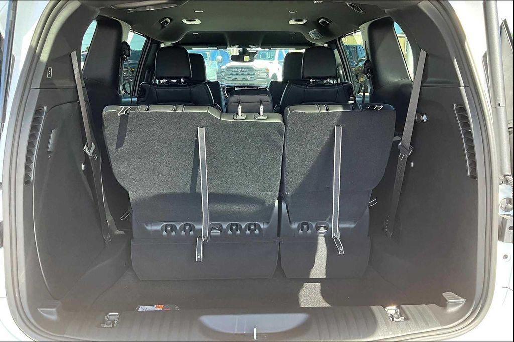 new 2026 Chrysler Pacifica car, priced at $40,263