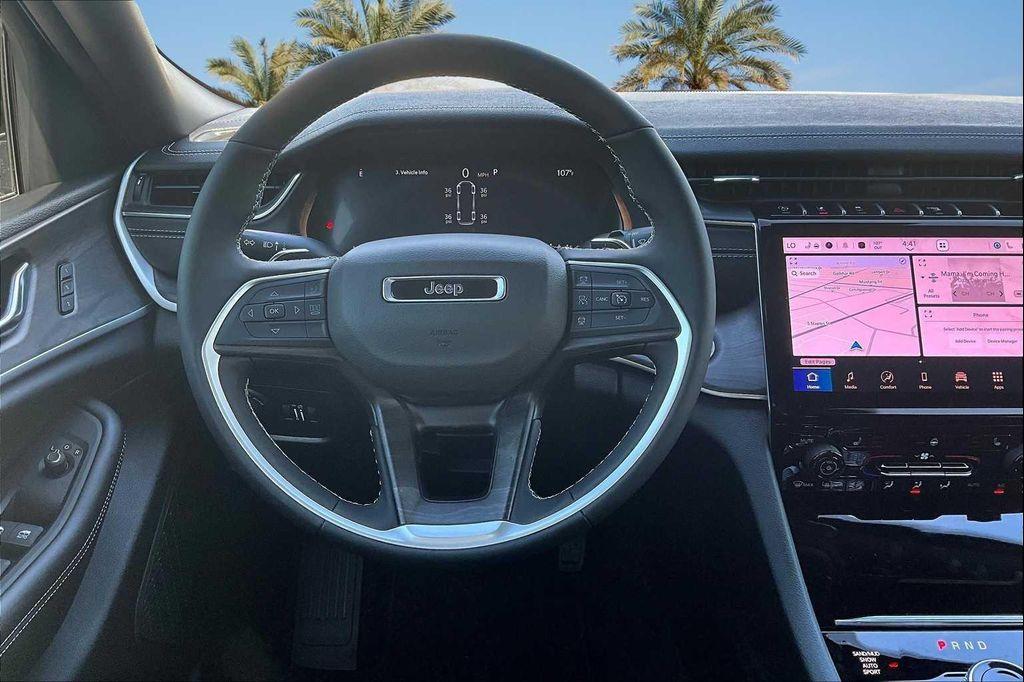 new 2025 Jeep Grand Cherokee L car, priced at $45,625