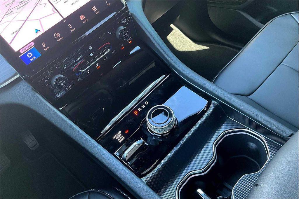 new 2025 Jeep Grand Cherokee L car, priced at $45,625