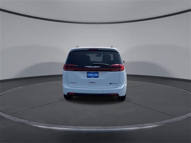 used 2021 Chrysler Pacifica Hybrid car, priced at $18,995