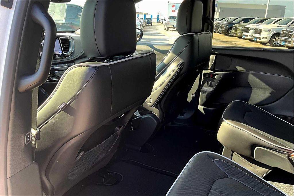 new 2026 Chrysler Pacifica car, priced at $50,112