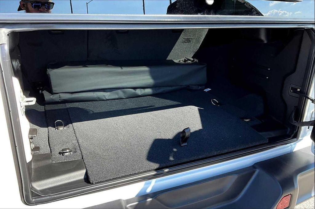 new 2025 Jeep Wrangler car, priced at $53,386