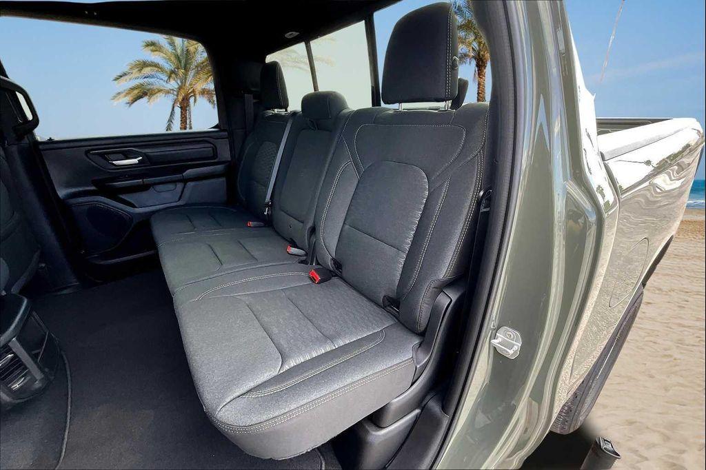 new 2025 Ram 1500 car, priced at $42,962