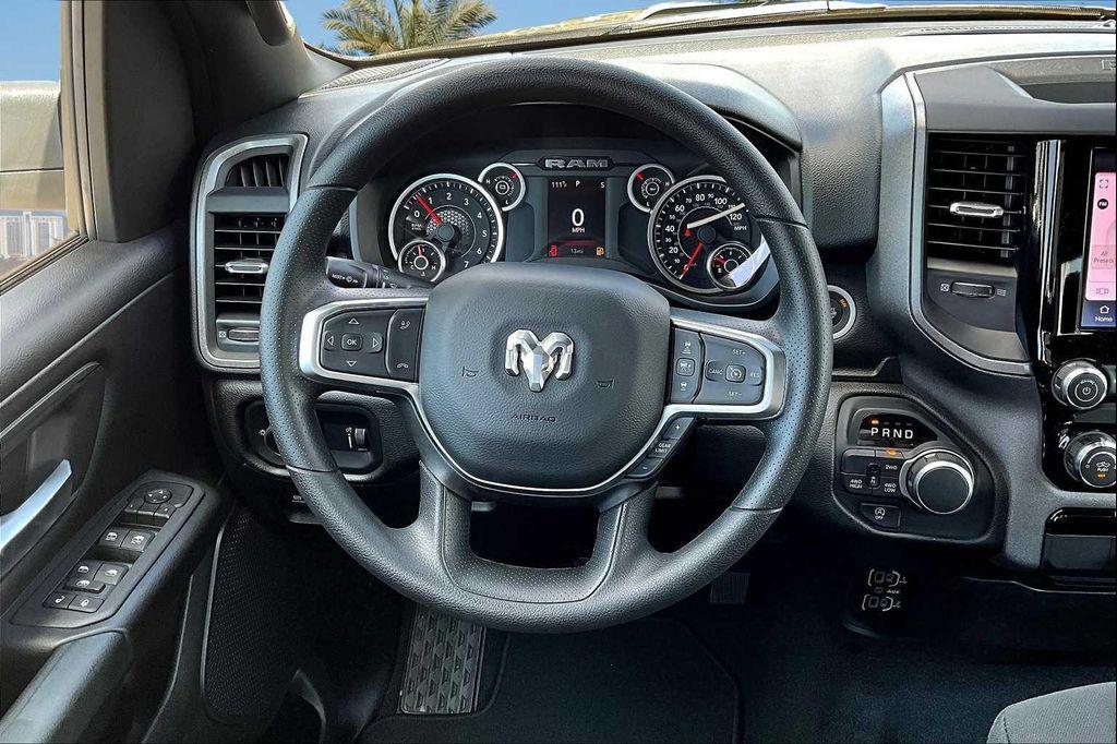 new 2025 Ram 1500 car, priced at $42,962