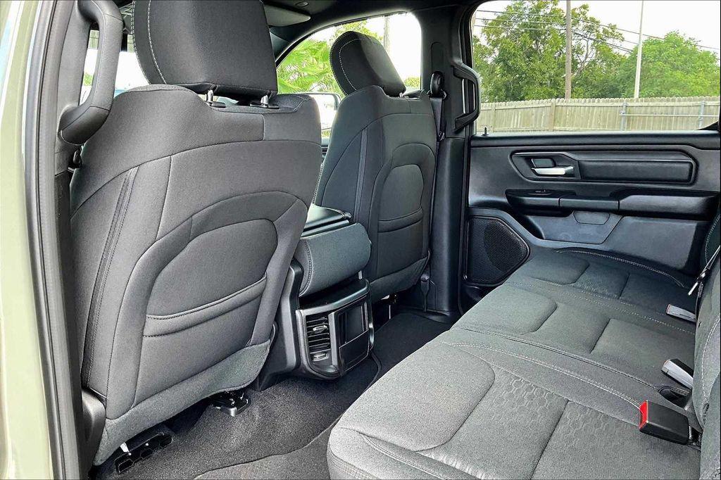 new 2025 Ram 1500 car, priced at $42,962
