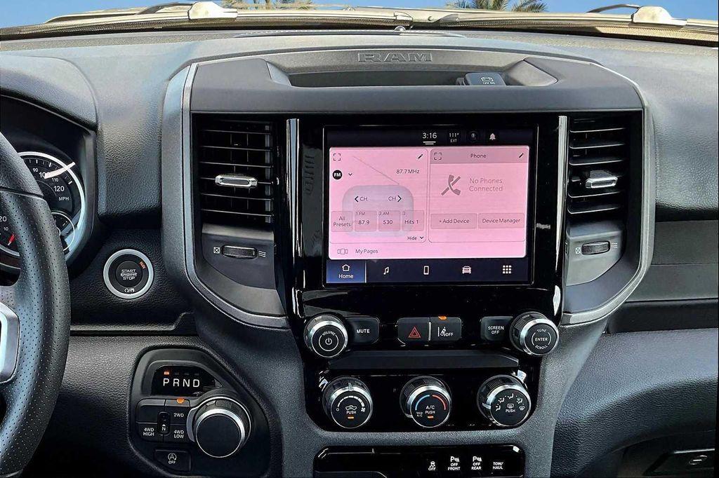new 2025 Ram 1500 car, priced at $42,962