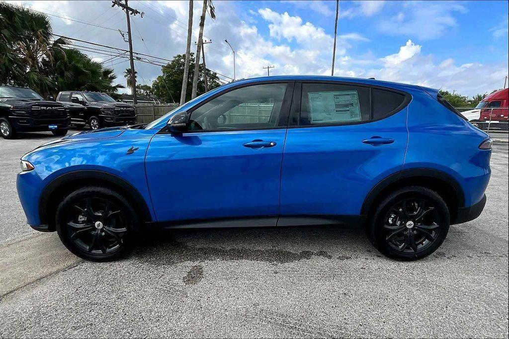 new 2025 Dodge Hornet car, priced at $31,672