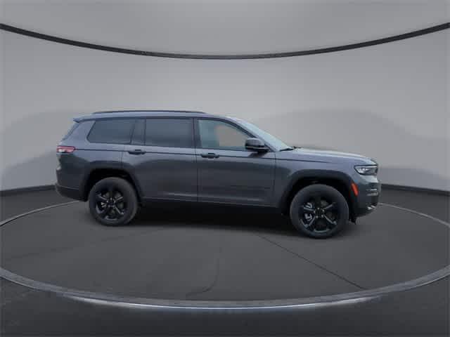 new 2024 Jeep Grand Cherokee L car, priced at $51,389