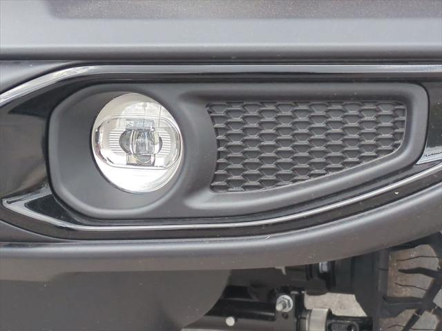new 2025 Jeep Wrangler car, priced at $52,885