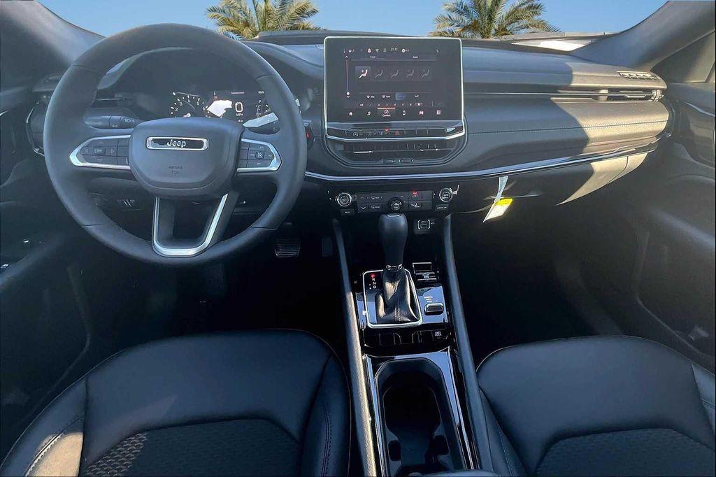 new 2026 Jeep Compass car, priced at $32,185
