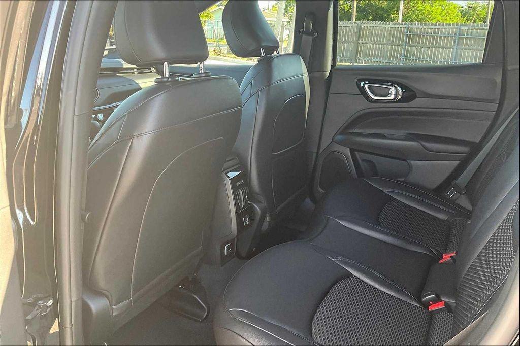 new 2026 Jeep Compass car, priced at $32,185