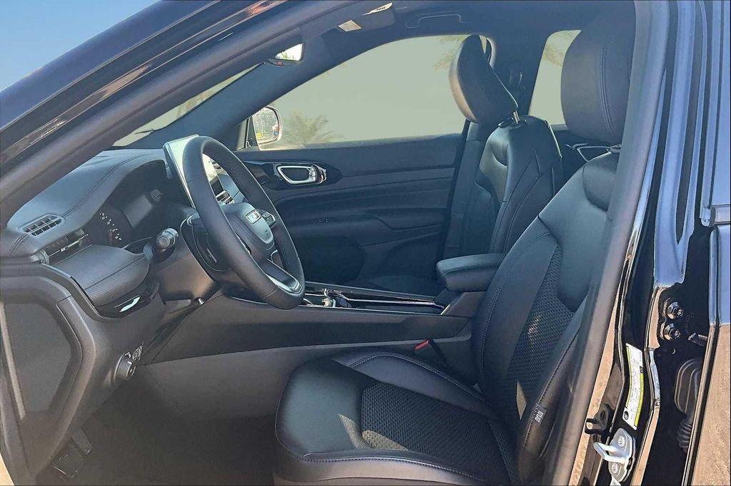 new 2026 Jeep Compass car, priced at $32,185