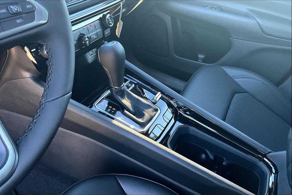 new 2026 Jeep Compass car, priced at $32,185