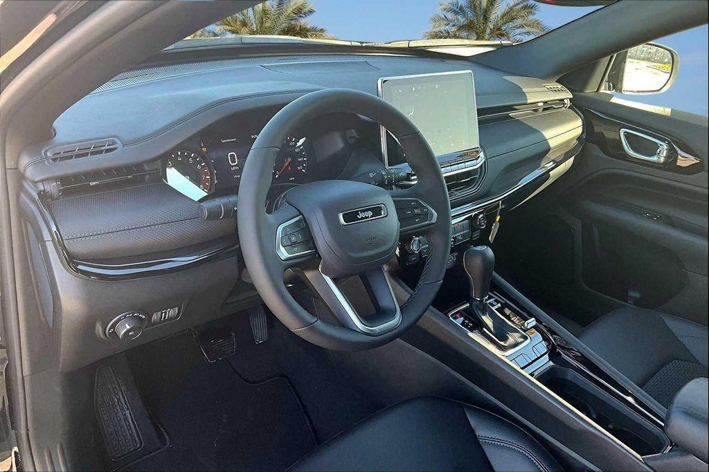 new 2026 Jeep Compass car, priced at $32,185