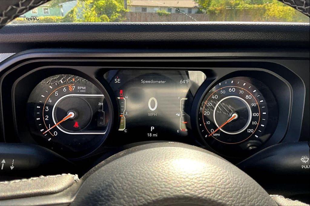 new 2025 Jeep Gladiator car, priced at $44,207