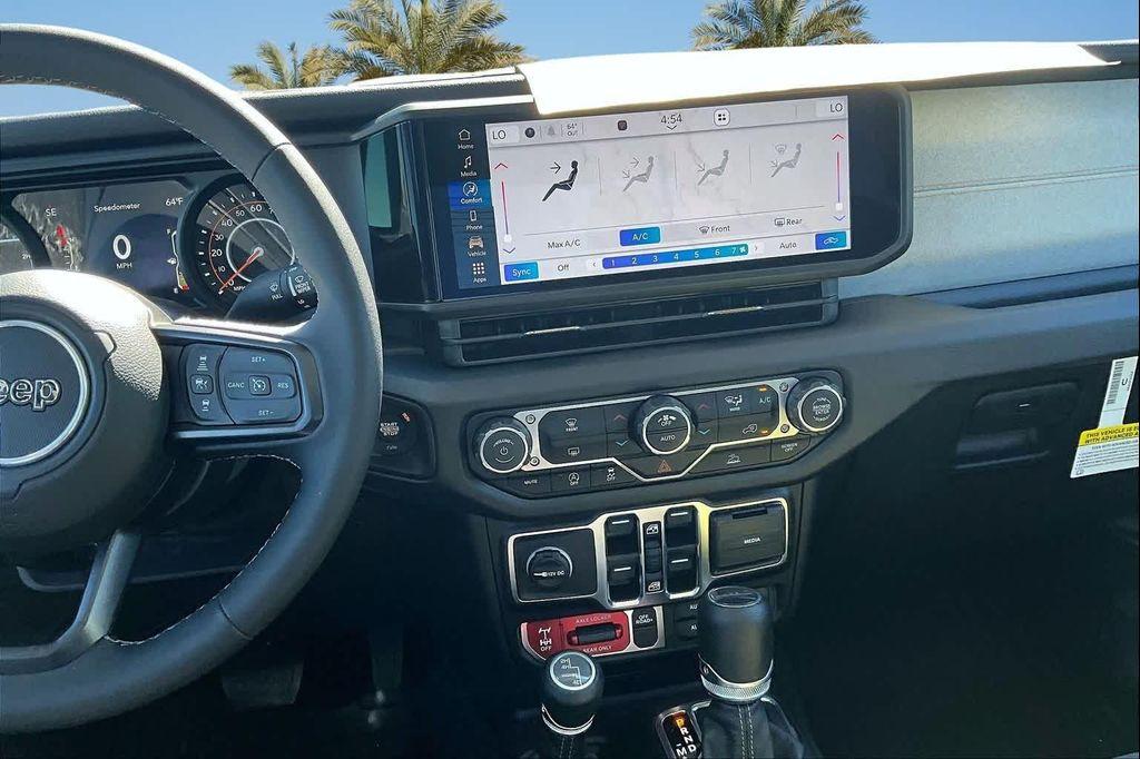 new 2025 Jeep Gladiator car, priced at $44,207