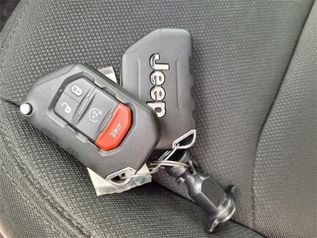used 2021 Jeep Gladiator car