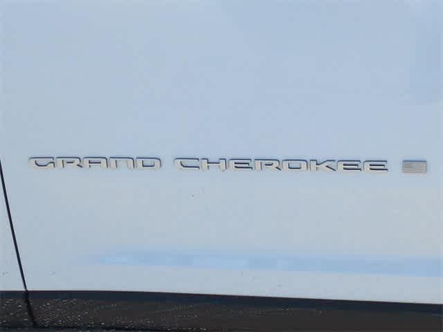 new 2025 Jeep Grand Cherokee L car, priced at $39,577