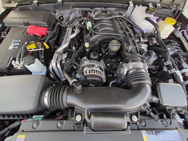 new 2025 Jeep Gladiator car, priced at $43,180