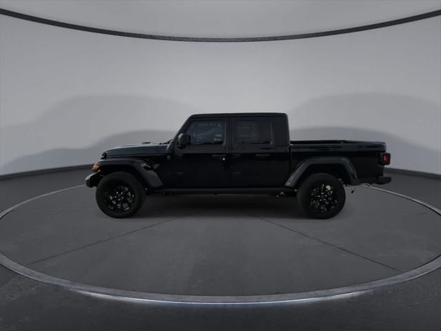 new 2025 Jeep Gladiator car, priced at $43,180