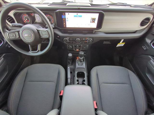new 2025 Jeep Gladiator car, priced at $43,180