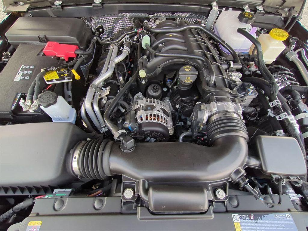 new 2025 Jeep Gladiator car, priced at $42,597