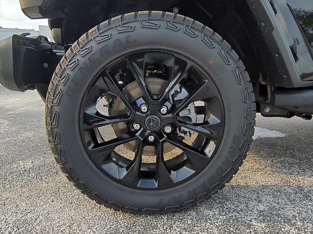 new 2025 Jeep Gladiator car, priced at $43,180
