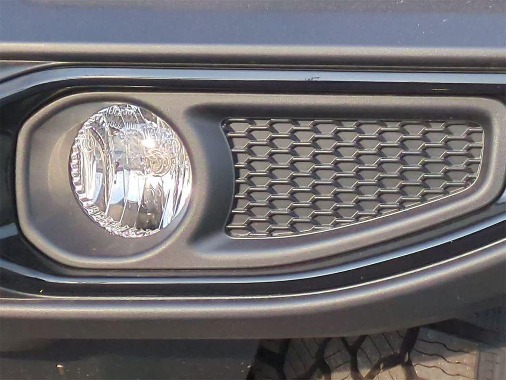 new 2025 Jeep Gladiator car, priced at $42,597