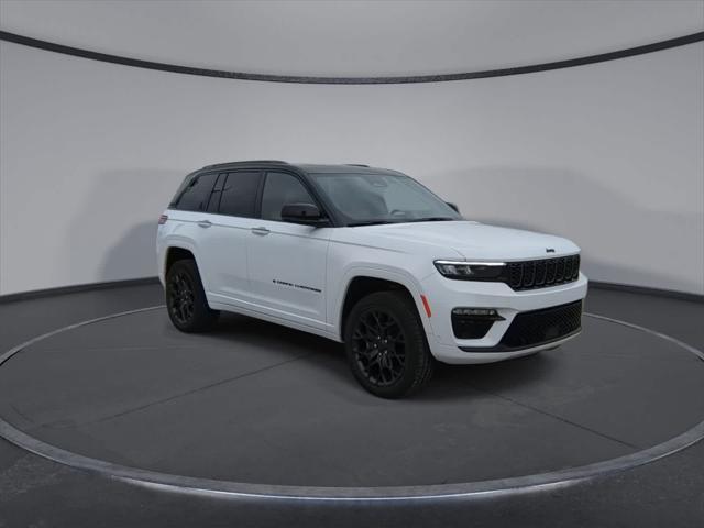 new 2025 Jeep Grand Cherokee car, priced at $58,955