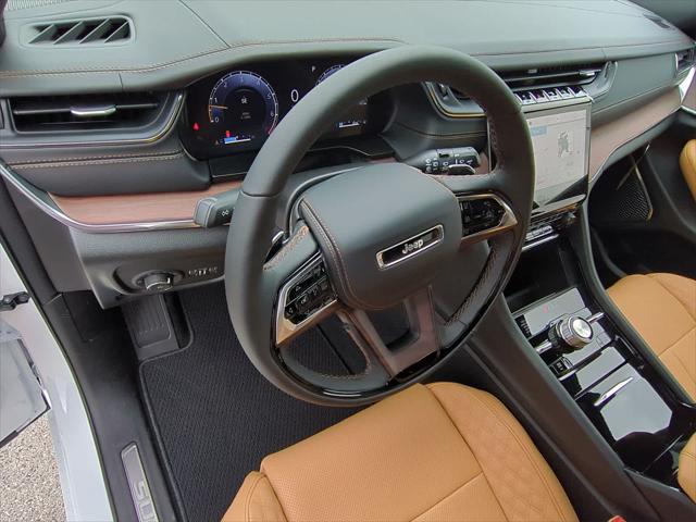new 2025 Jeep Grand Cherokee car, priced at $58,955