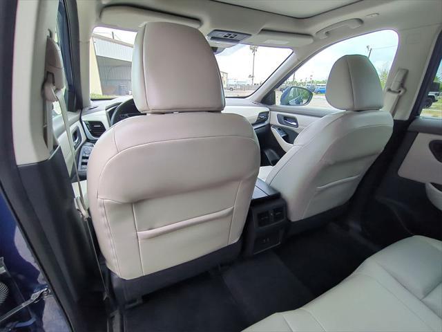 used 2022 Nissan Rogue car, priced at $19,991