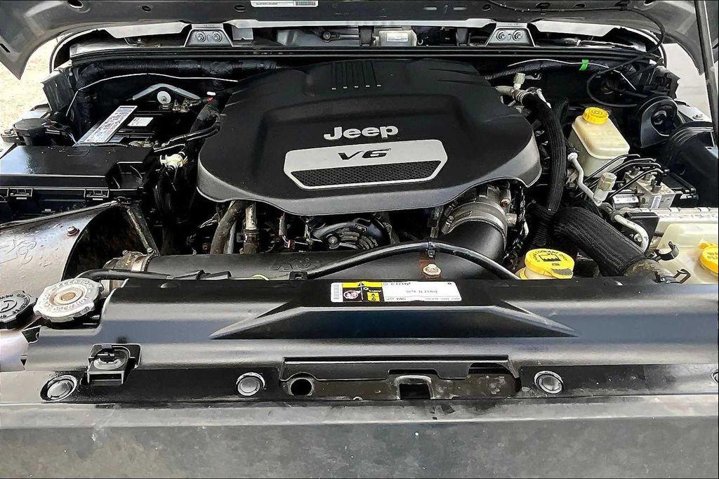 used 2016 Jeep Wrangler Unlimited car, priced at $18,368