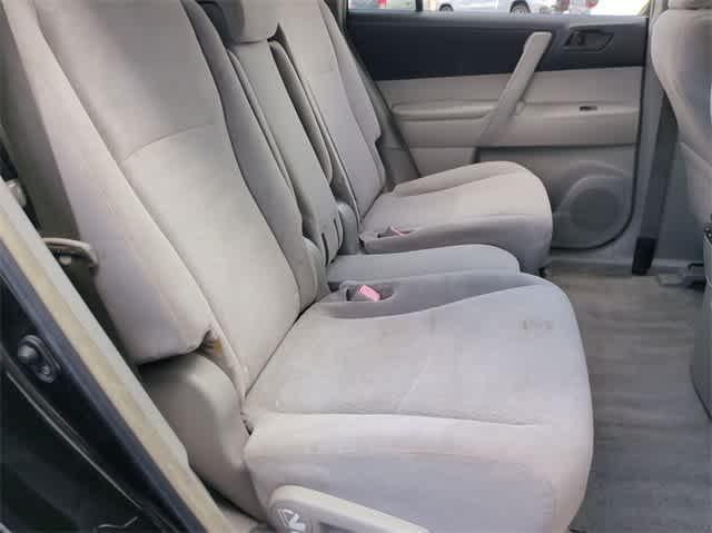 used 2008 Toyota Highlander car, priced at $7,836