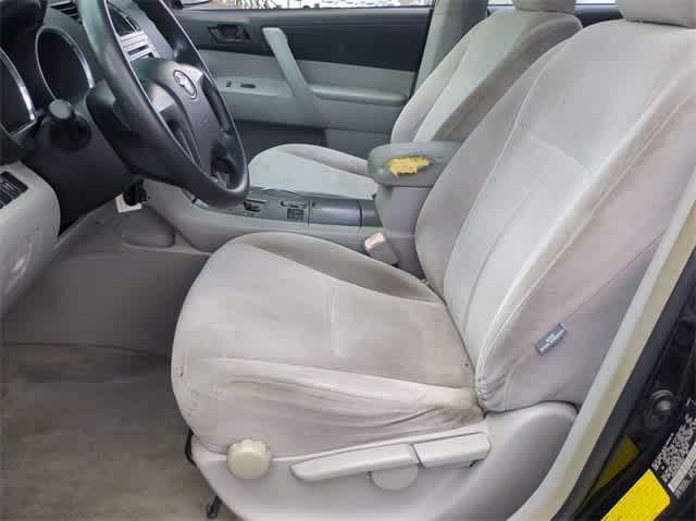 used 2008 Toyota Highlander car, priced at $7,836