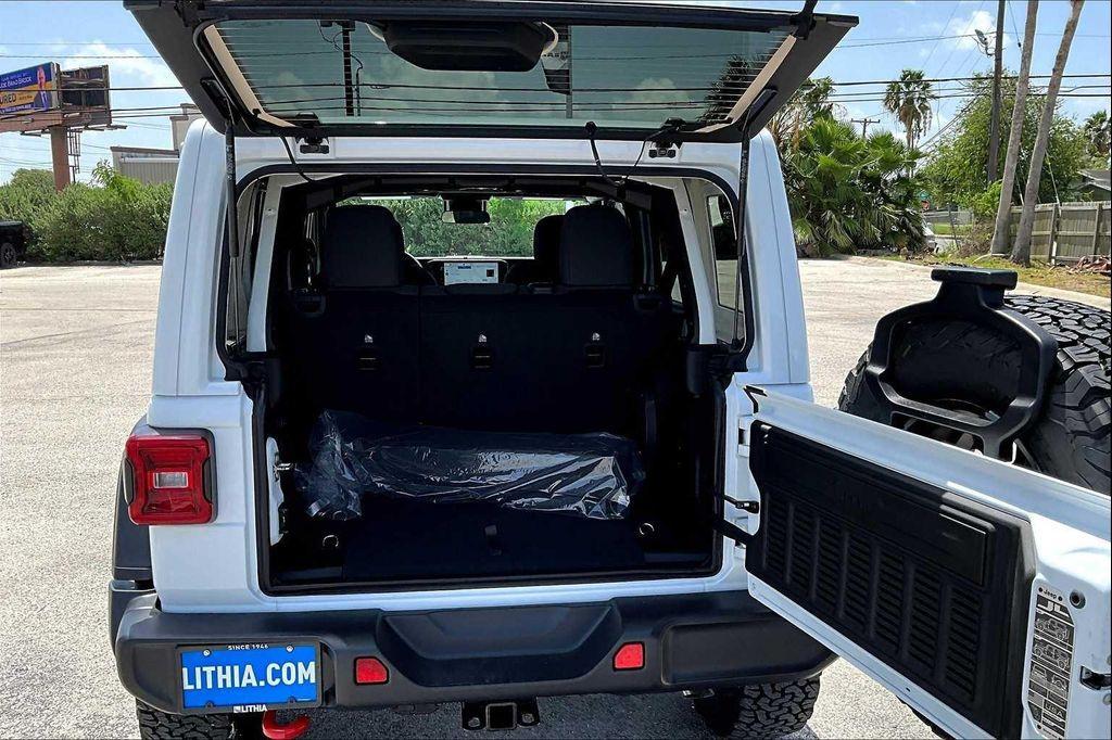 new 2025 Jeep Wrangler car, priced at $55,239