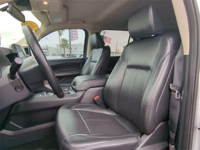 used 2023 Ford Expedition car, priced at $40,493