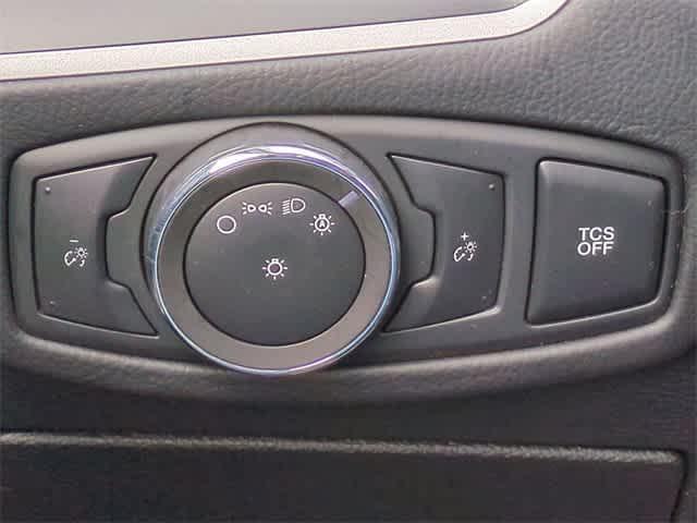 used 2023 Ford Edge car, priced at $23,992