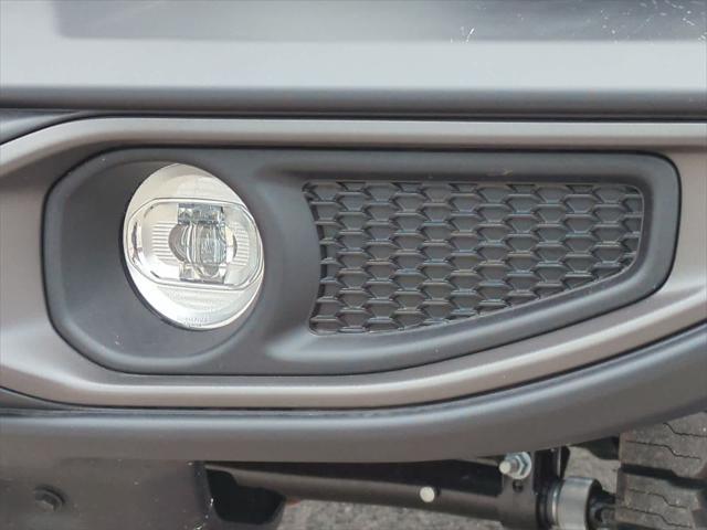 new 2025 Jeep Gladiator car, priced at $54,515