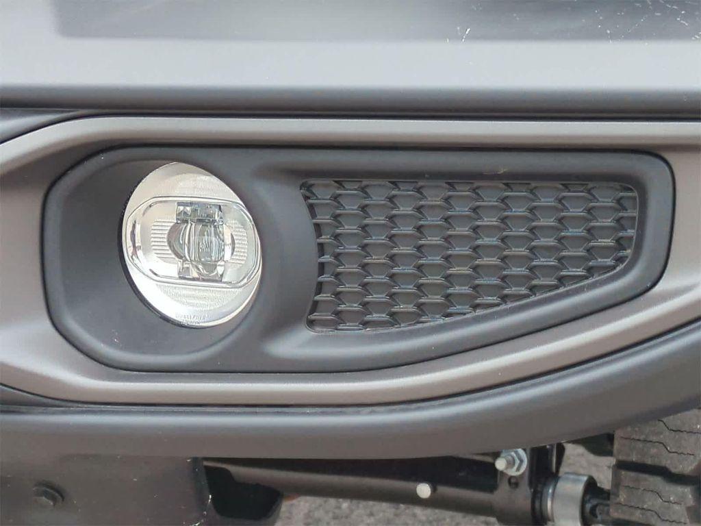 new 2025 Jeep Gladiator car, priced at $53,151