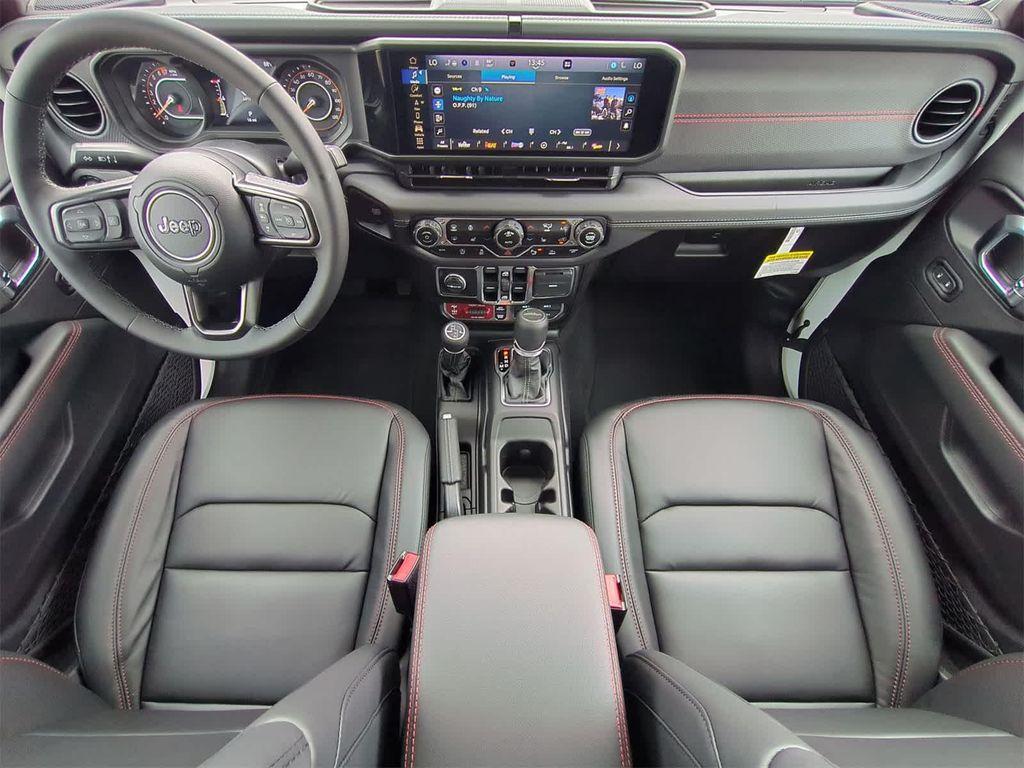 new 2025 Jeep Gladiator car, priced at $53,151