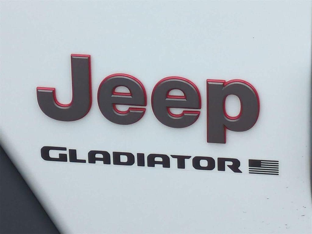 new 2025 Jeep Gladiator car, priced at $53,151