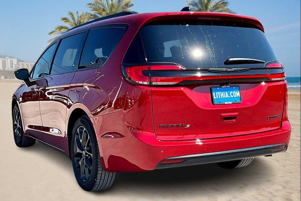 new 2026 Chrysler Pacifica car, priced at $50,556