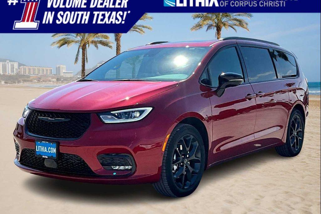 new 2026 Chrysler Pacifica car, priced at $50,556