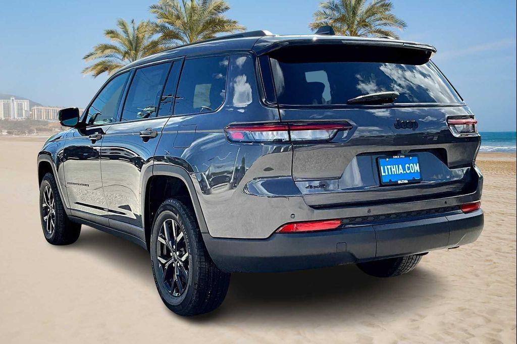 new 2025 Jeep Grand Cherokee L car, priced at $44,085