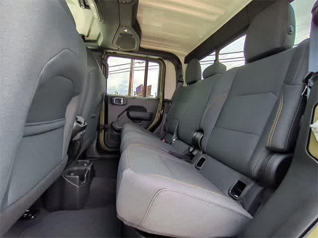 new 2025 Jeep Gladiator car, priced at $43,008