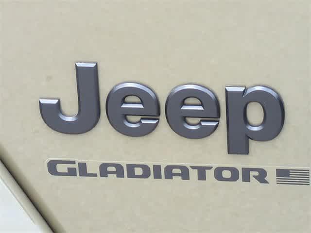 new 2025 Jeep Gladiator car, priced at $43,008